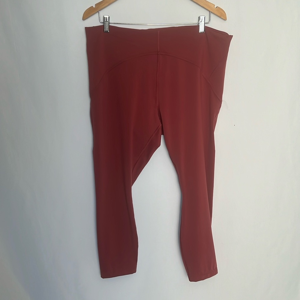 NWOT / Lululemon InStill High-Rise Tight 25" - Picture 5 of 8
